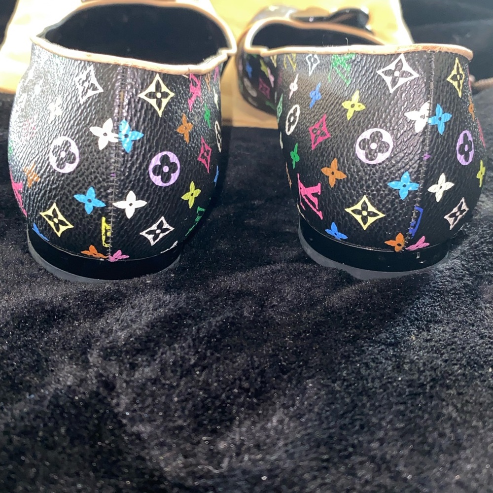 Pre-Loved Louis Vuitton Flats - Picture 6 of 12